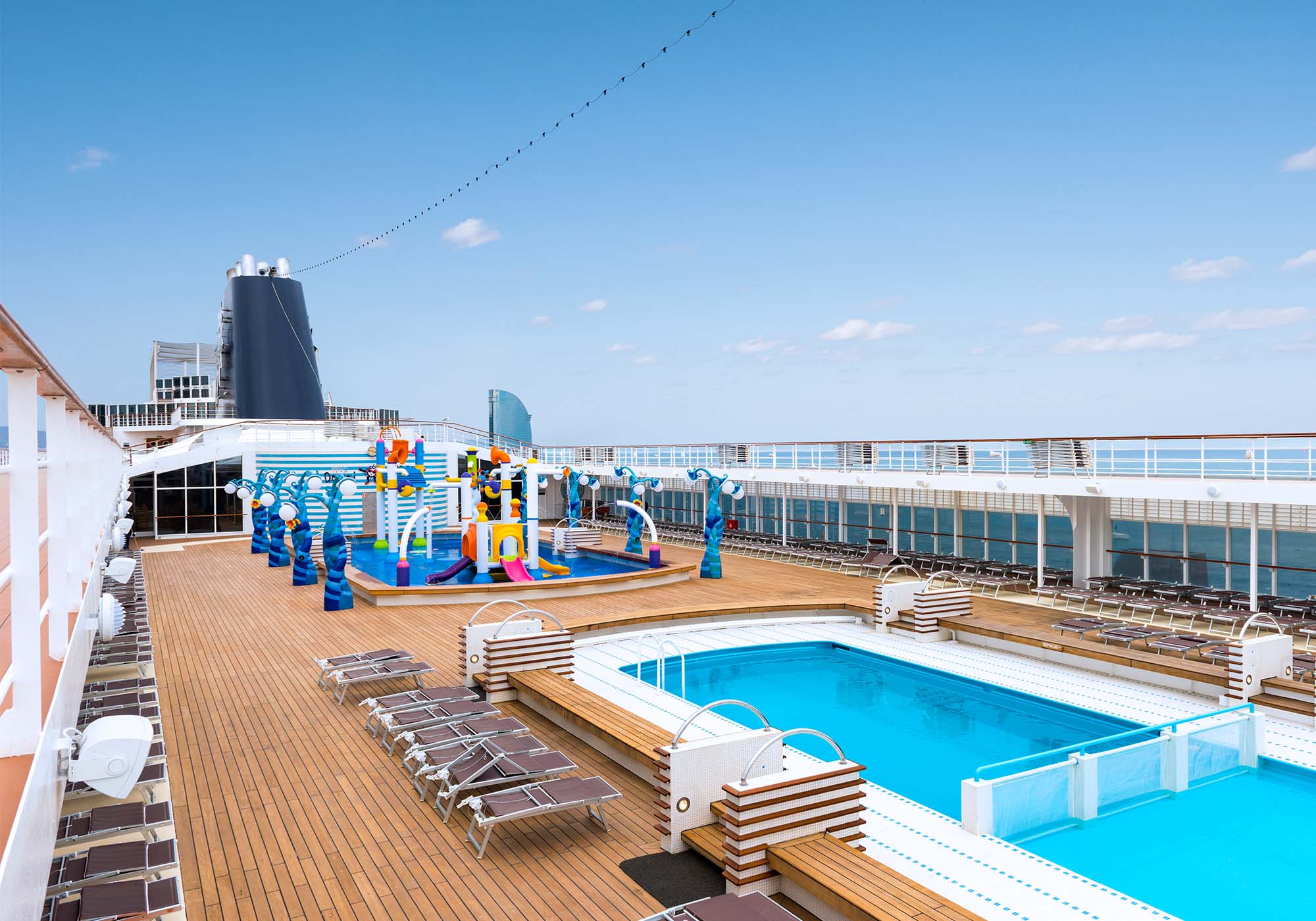 Pooldæk på MSC Sinfonia