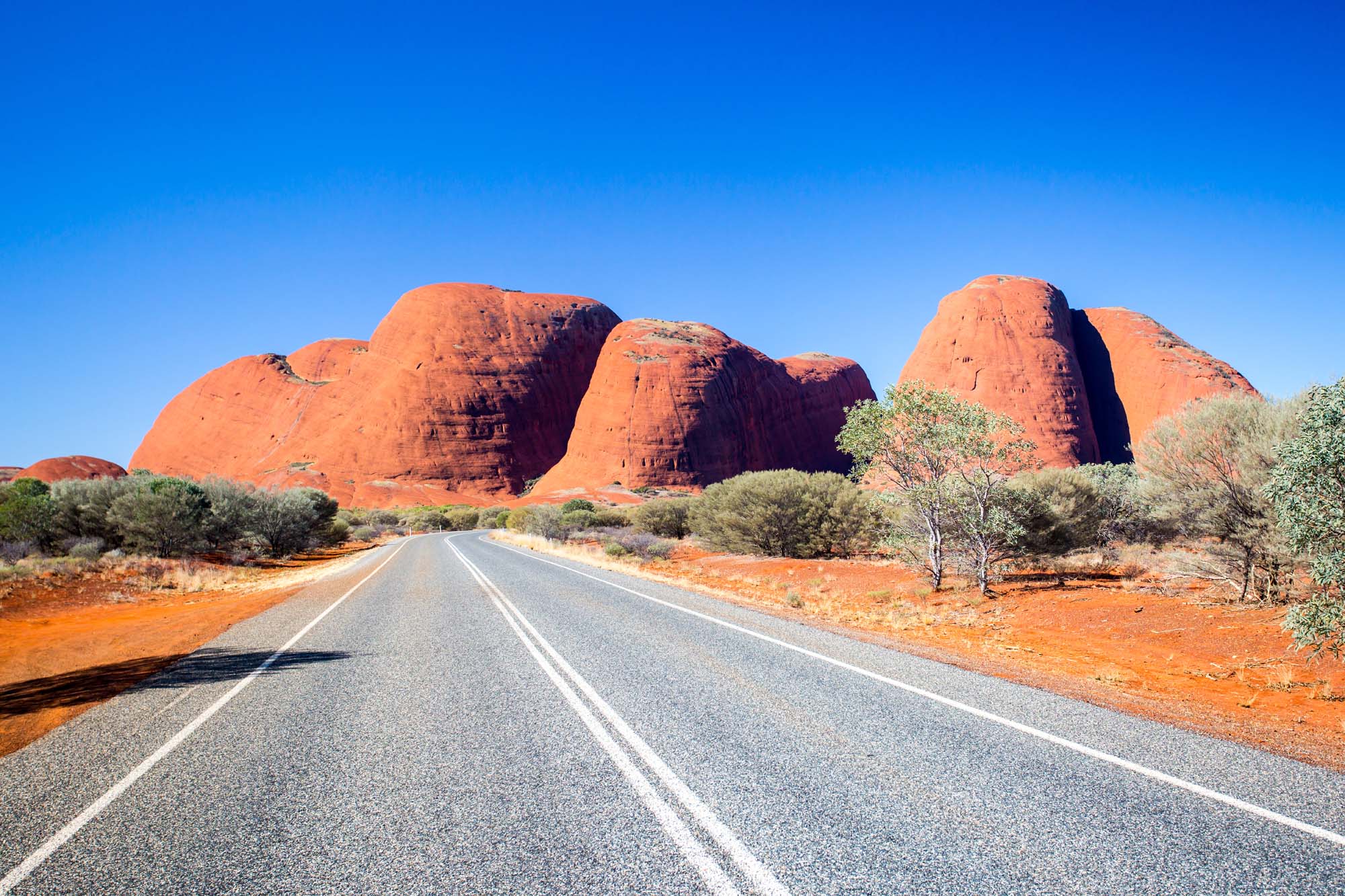 australia-kata-tjuta-the-olgas-shutterstock_309650825