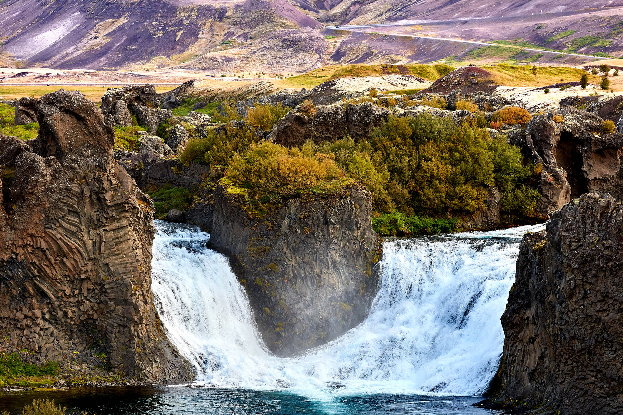 Hjalparfoss vandfaldet nær vulkanen Hekla