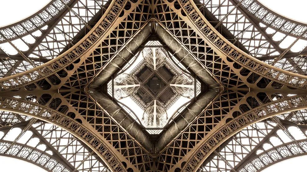 Eiffeltårnet, et arkitektonisk mesterværk