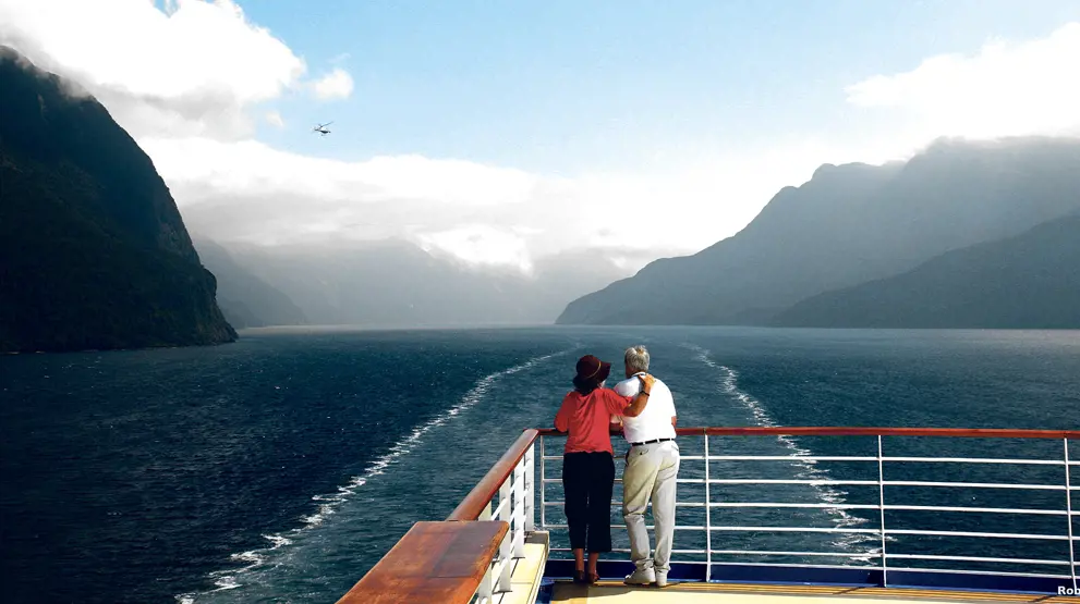 Oplev de smukke fjorde og natur på din rejse til New Zealand.