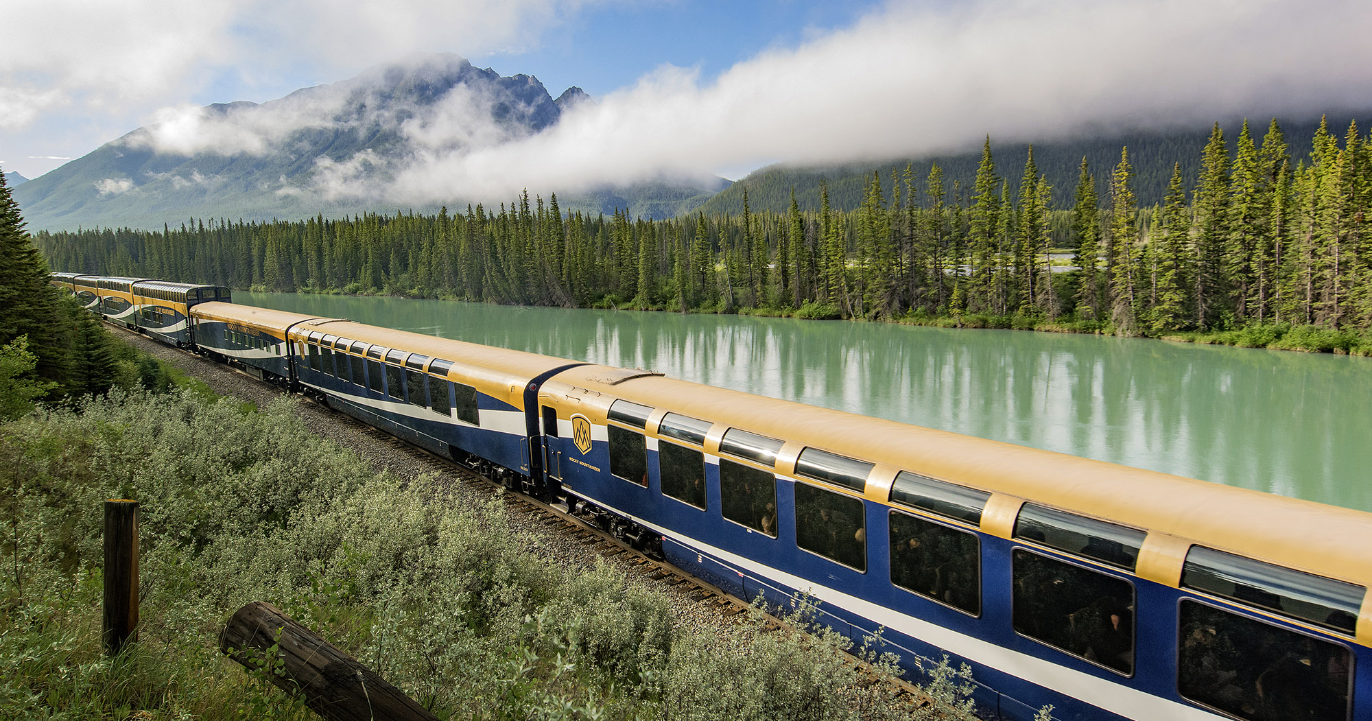 Oplev de smukke canadiske bjerge med Rocky Mountaineer-toget