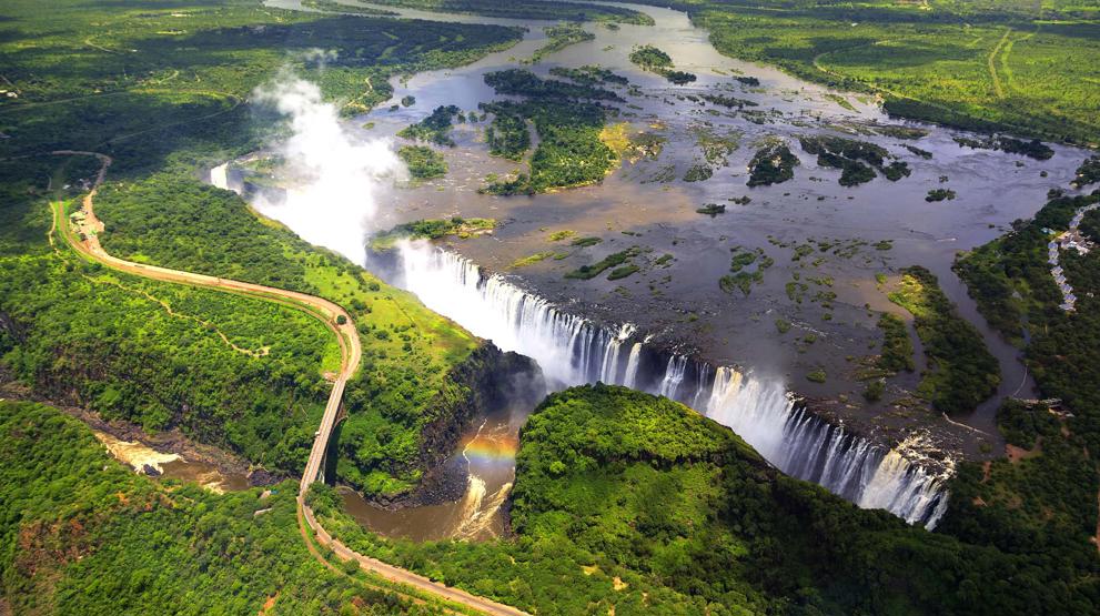 Oplev Victoria Falls på en togrejse i Afrika