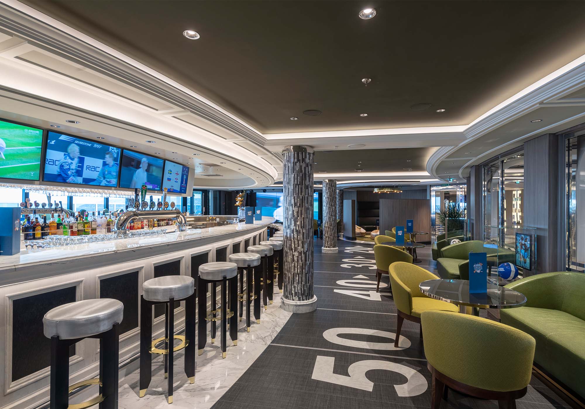 Sports Bar - for alle sportsinteressede til søs