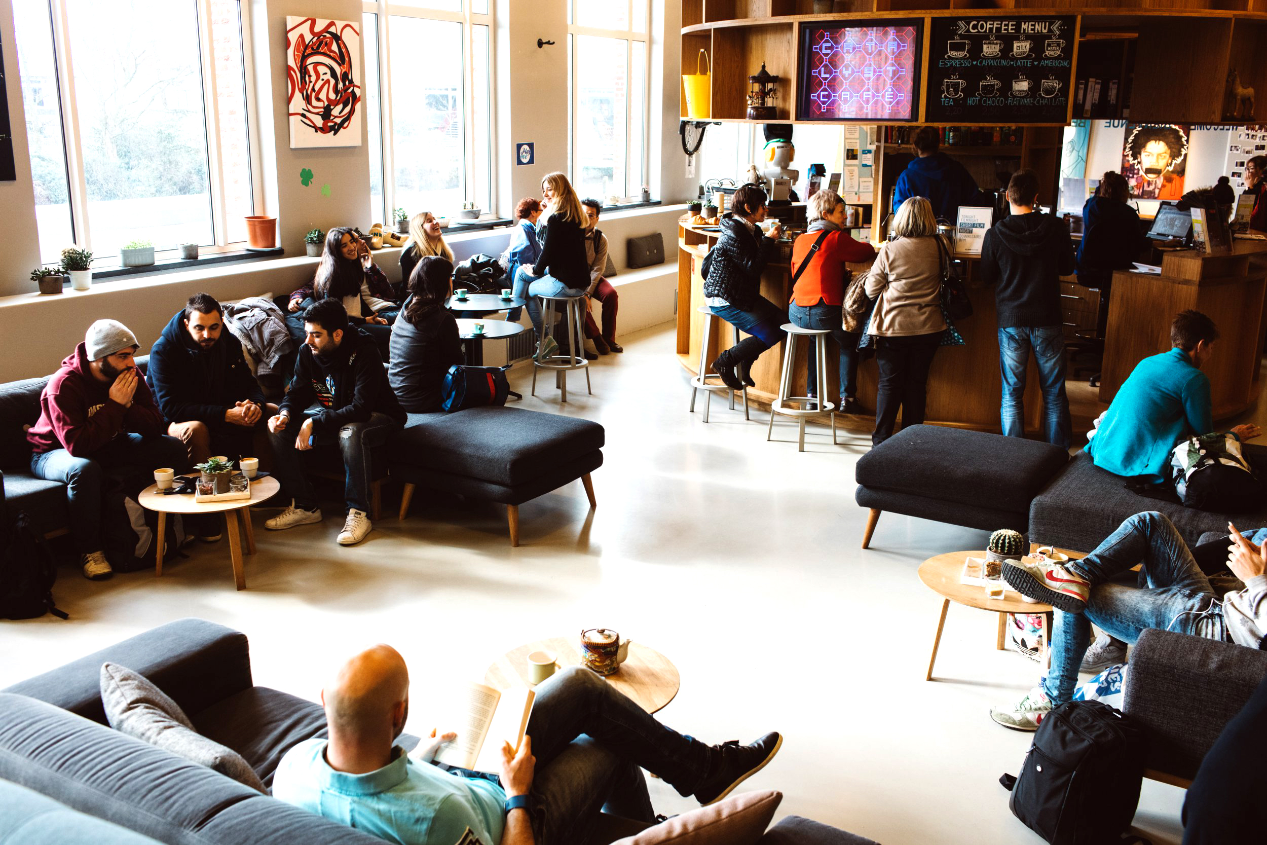 Studietur til Amsterdam. CLINK Noord. Loungeområde.