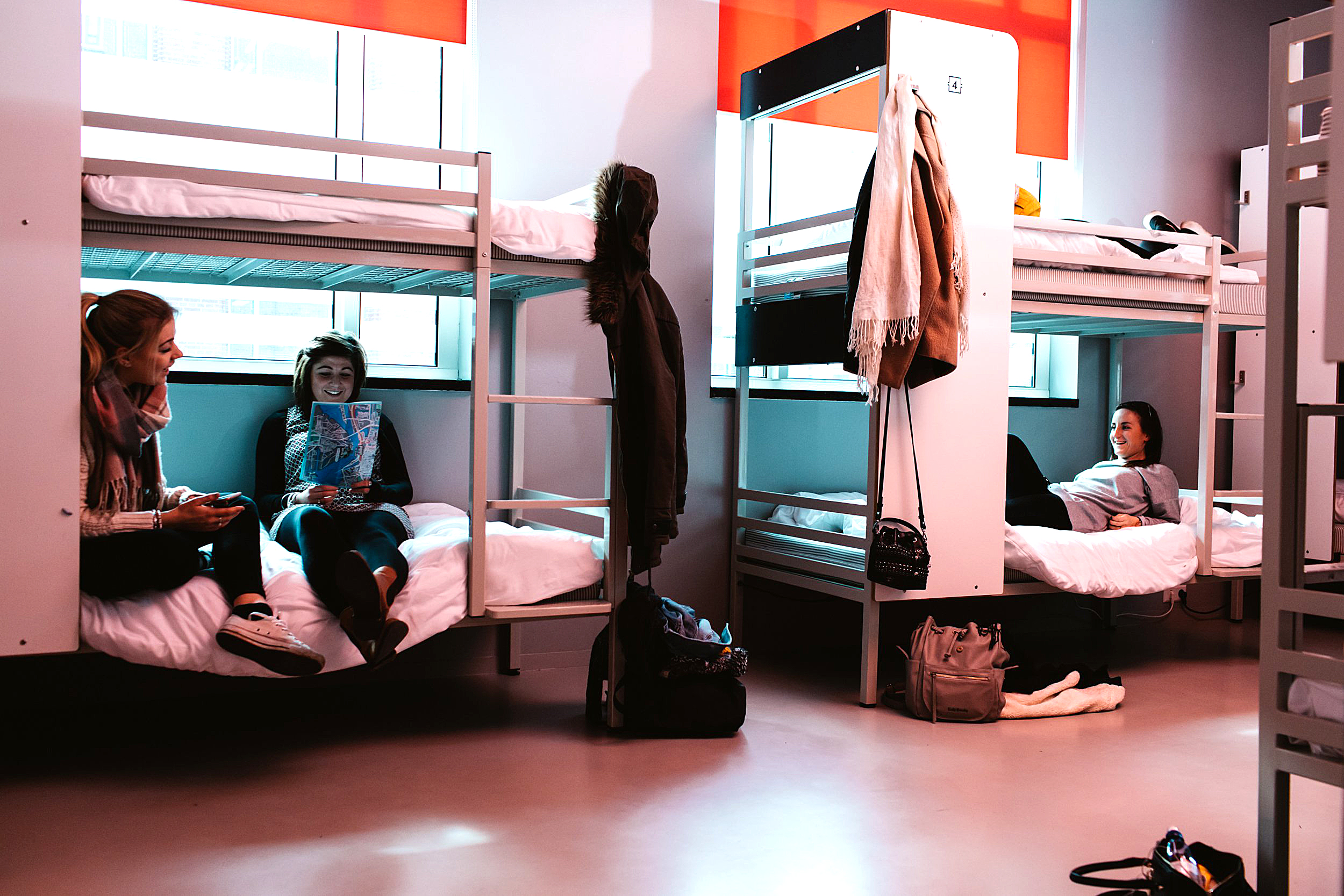 Studietur til Amsterdam. CLINK Noord. Flersengsværelse.