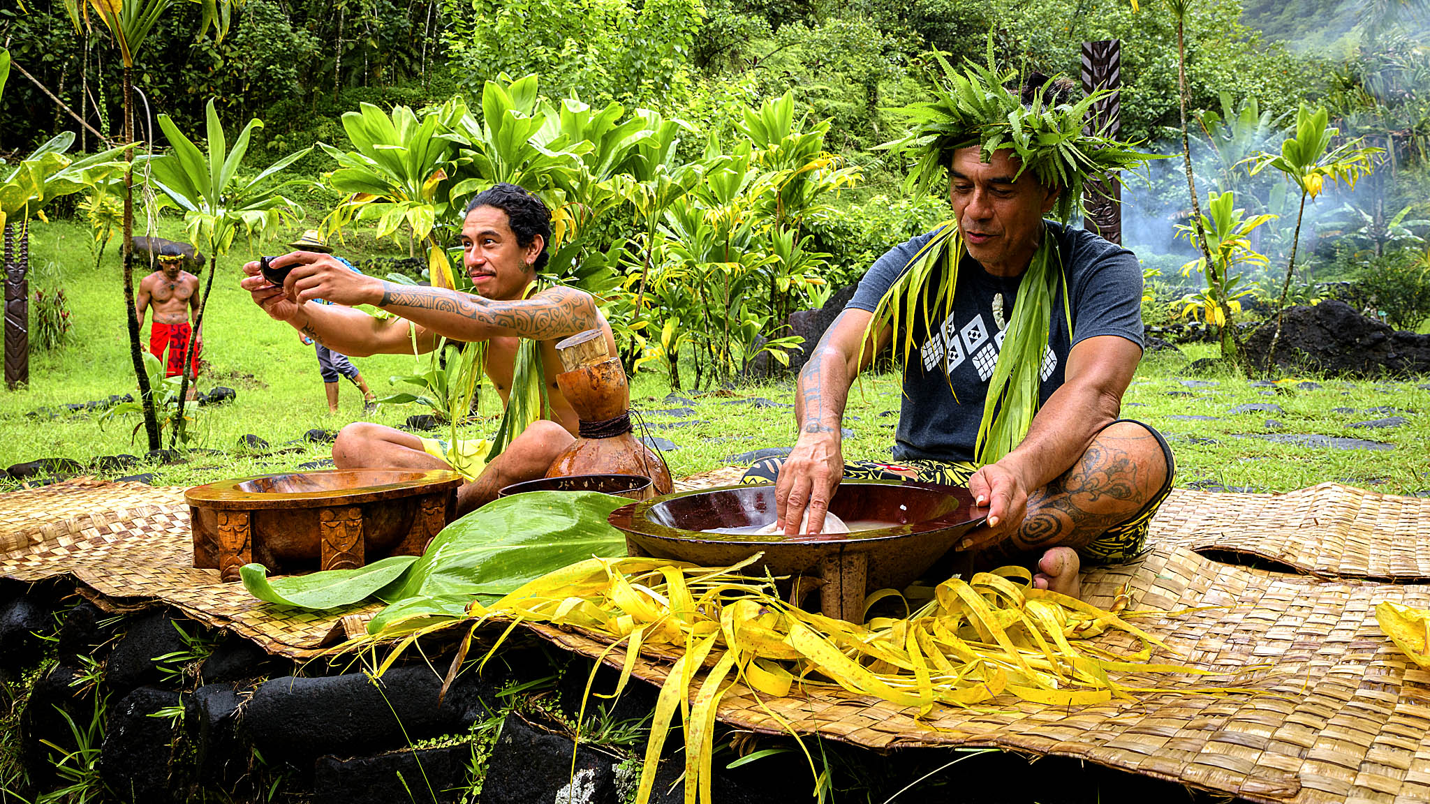 Udforsk traditionelle ceremonier, danse, madlavning og håndværk på din Fransk Polynesien-rejse.