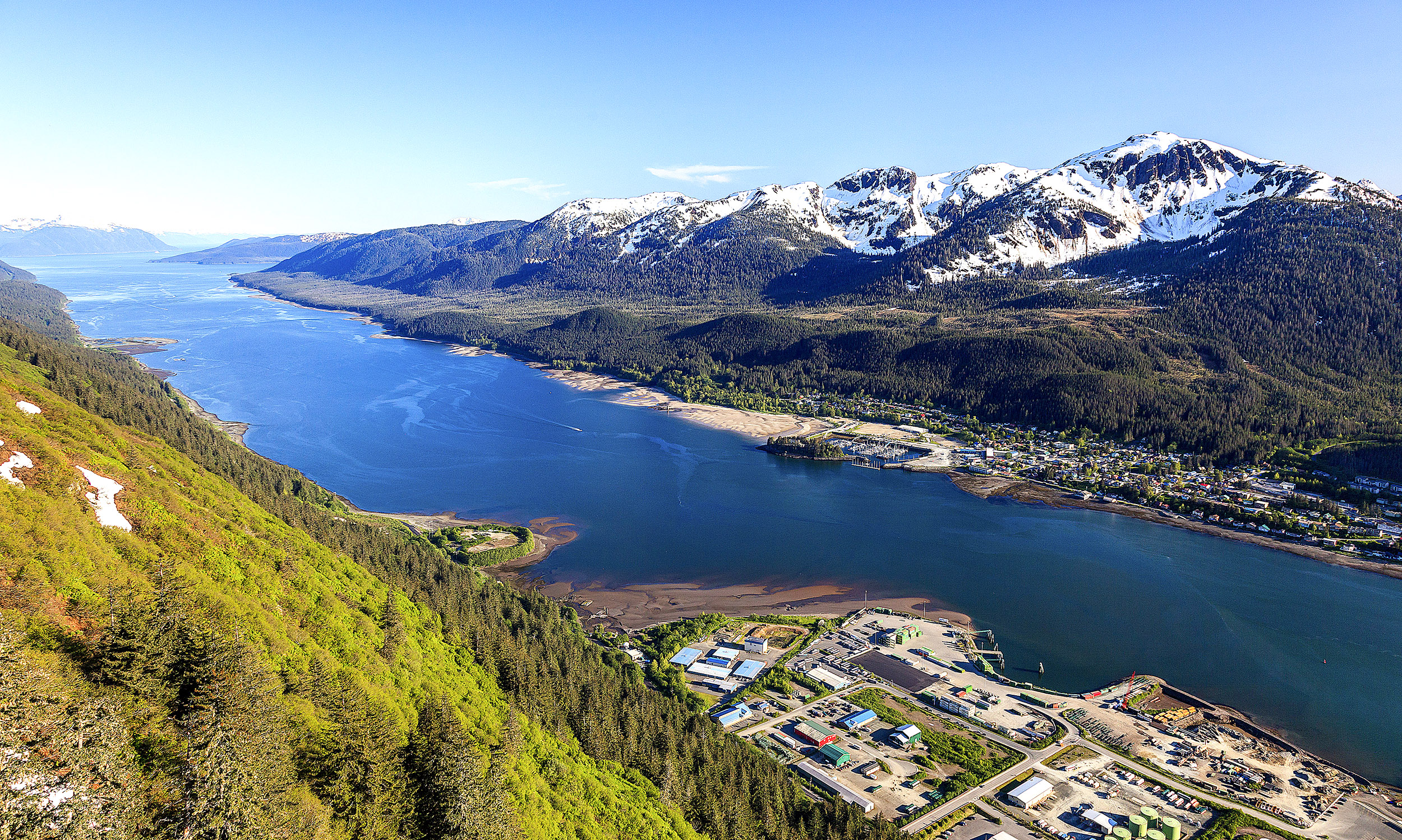 Langs Inside Passage kan du besøge Juneau i Alaska, der kun er tilgængelig via fly eller skib