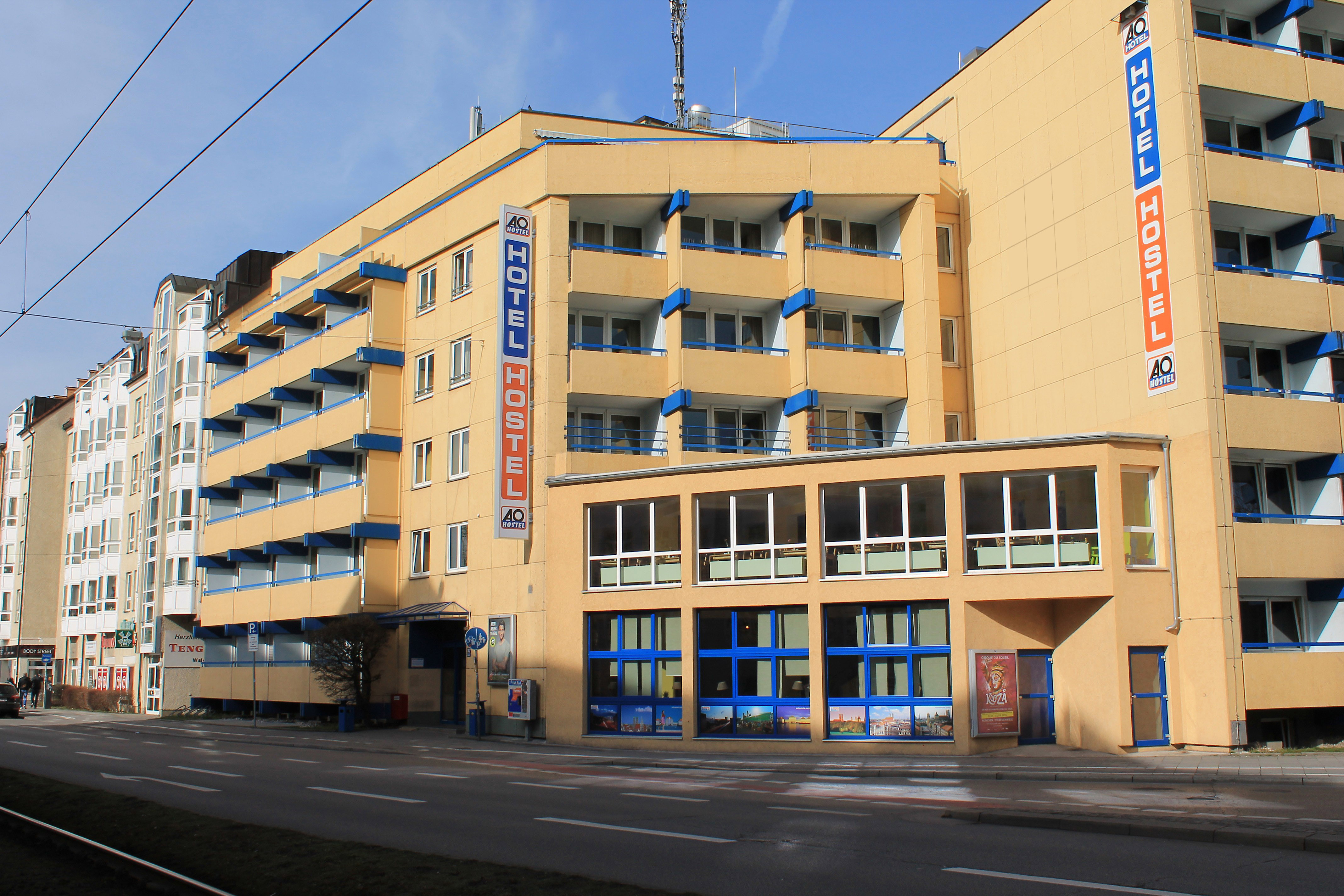 Studietur til München, bo på A&O Hackerbrücke, indgang