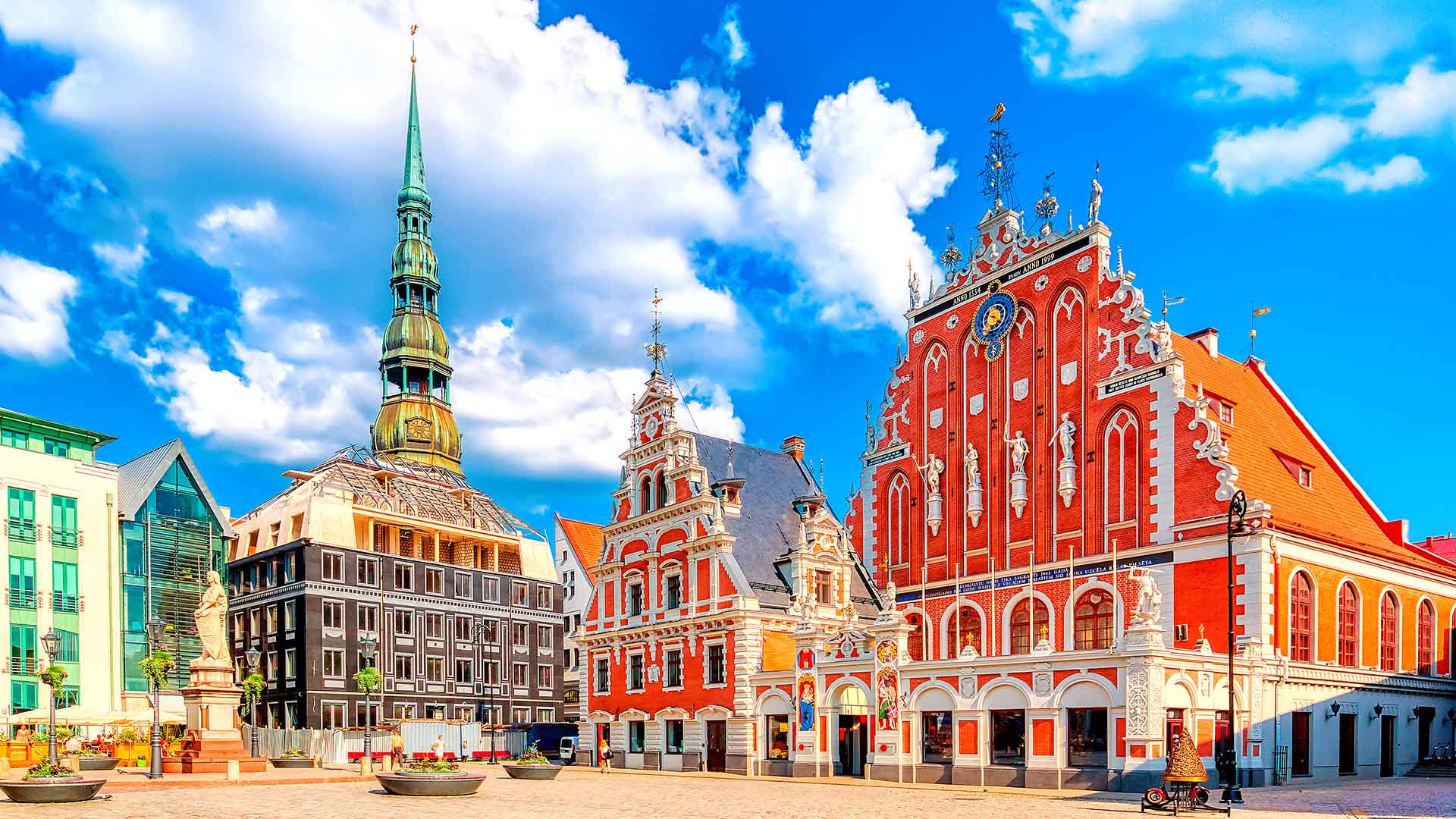 Rådhuspladsen og Sorthovedernes Hus i Riga, Letland