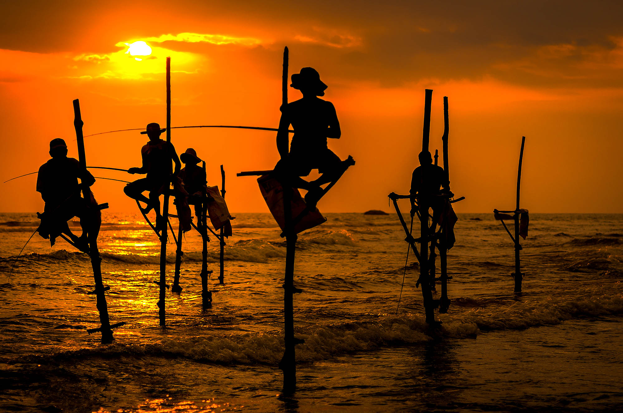 Få autentiske oplevelser bl.a. med besøg hos en lokal fiskerlandsby.