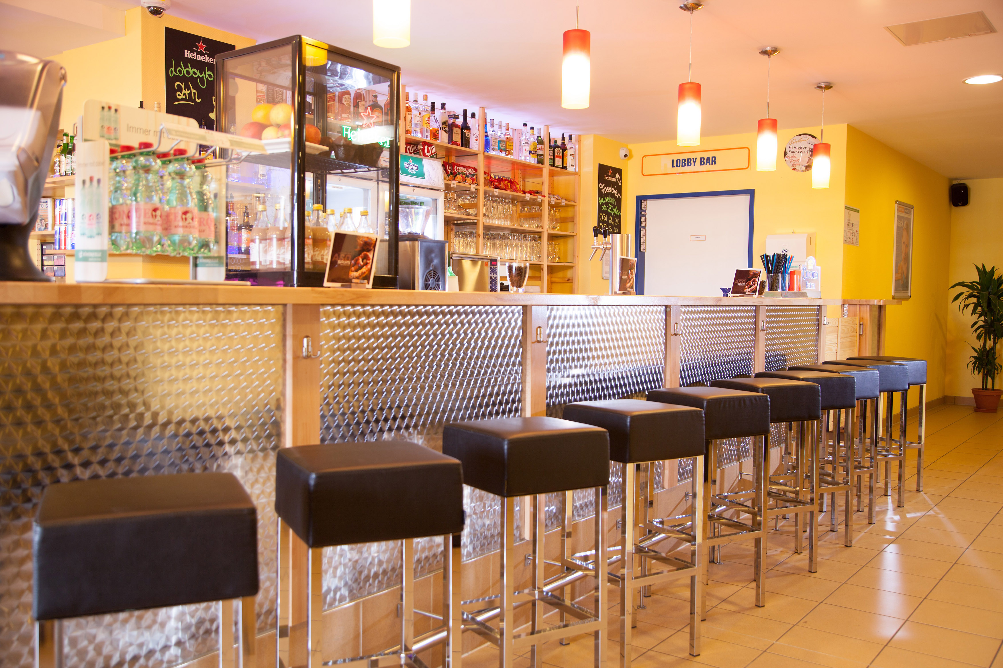 Studietur til Wien, bo på A&O Hauptbahnhof, lobby