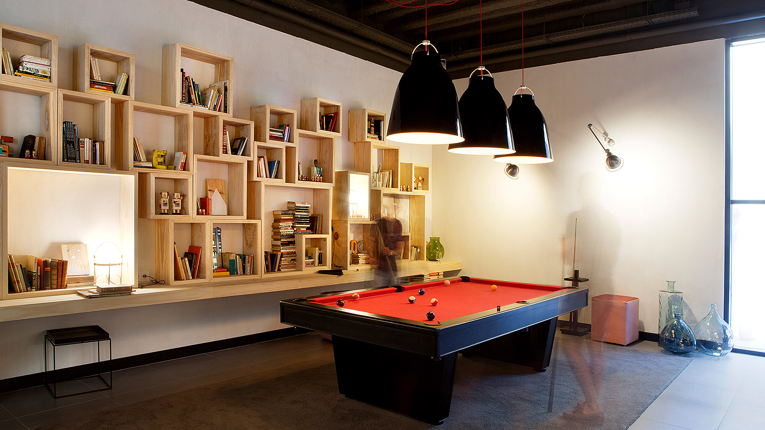 Studietur til Barcelona, bo på hostal TOC, fællesområde