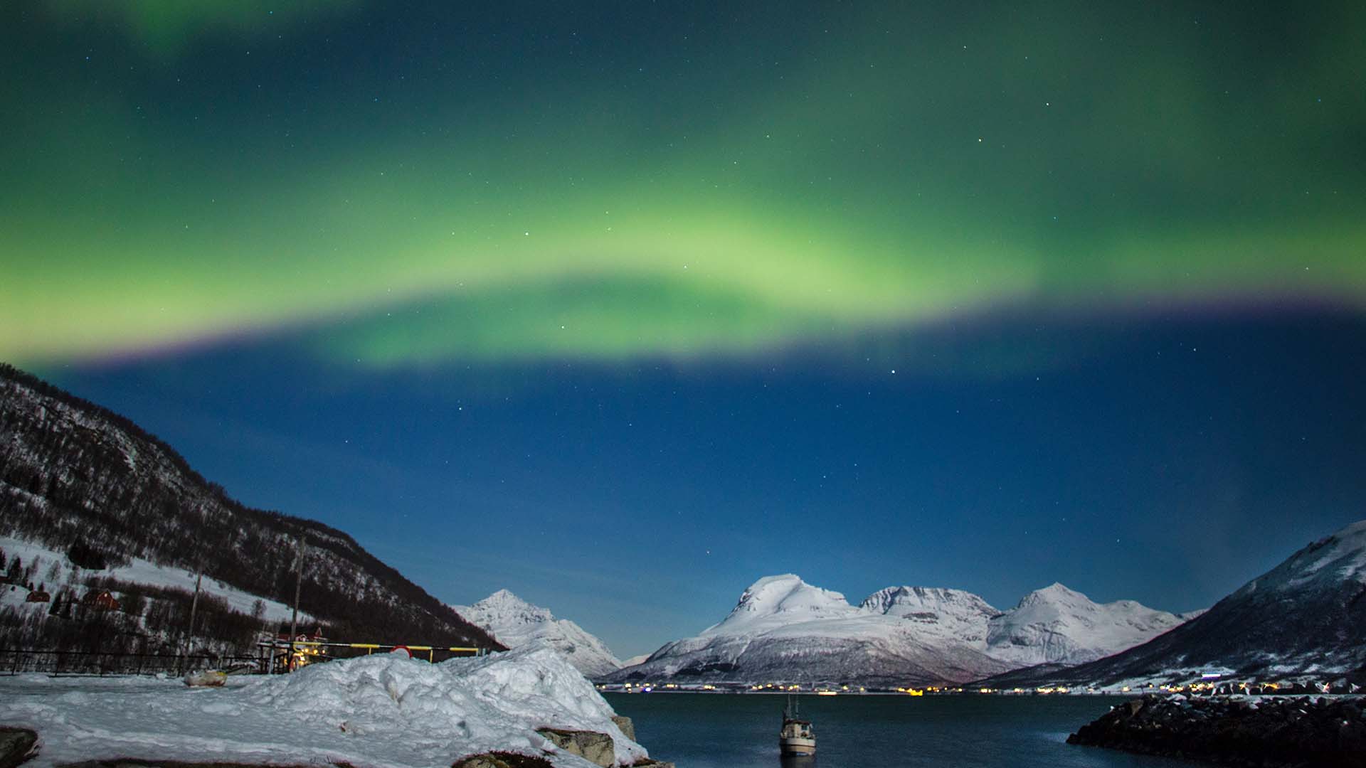 På vinterrejser kan I være heldige at se det fortryllende nordlys