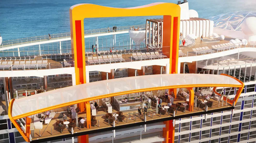 The Magic Carpet ombord på Celebrity Edge