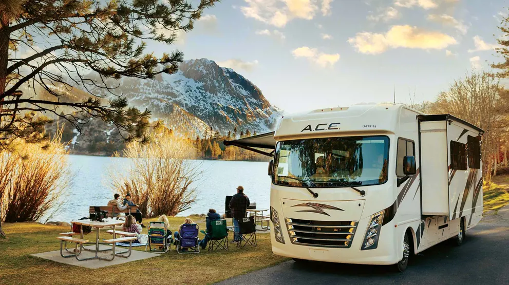 Camping midt i den bjergtagende natur