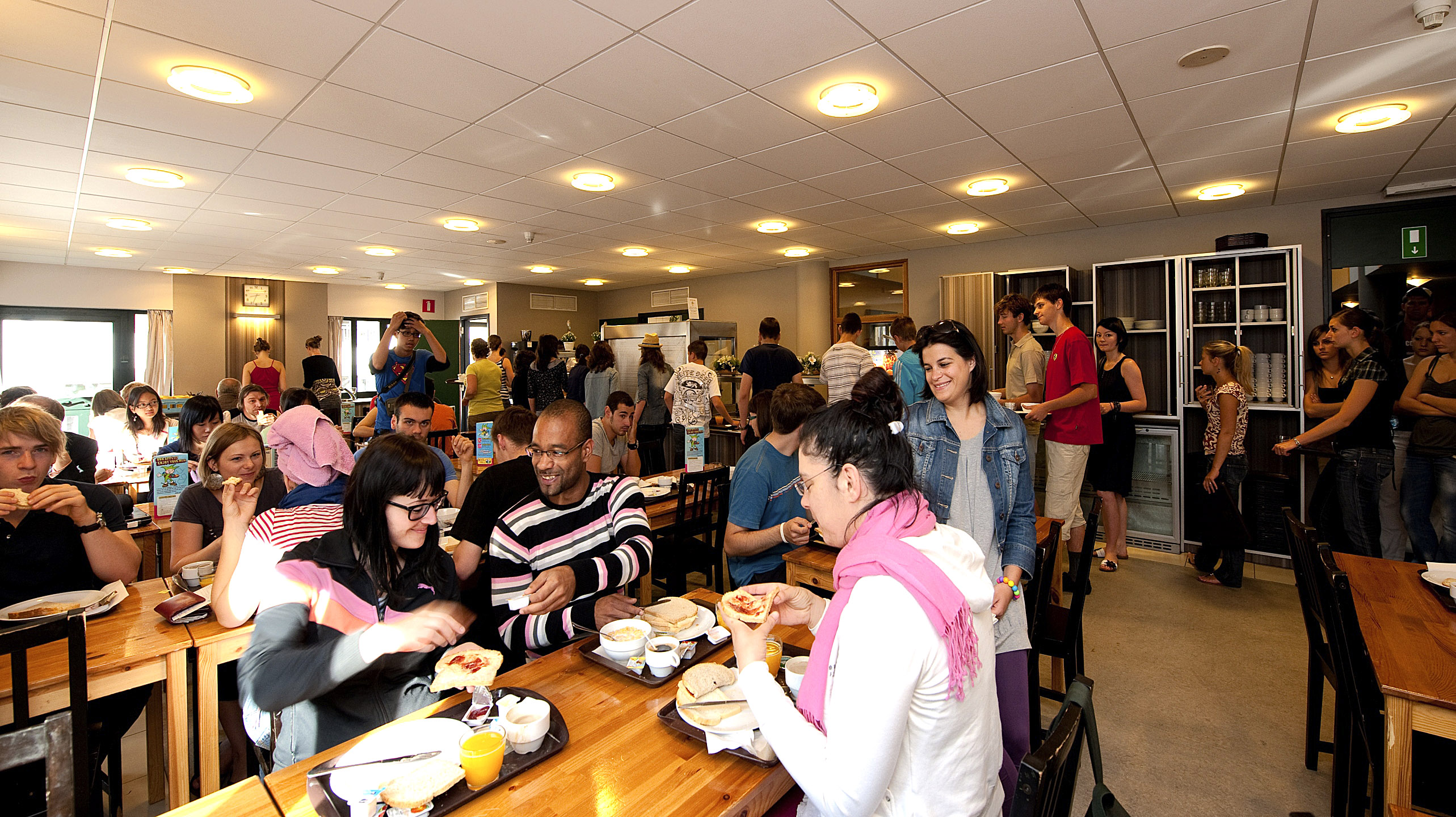 Studietur til Bruxelles, bo på Sleep Well Hostel, morgenmadslokale