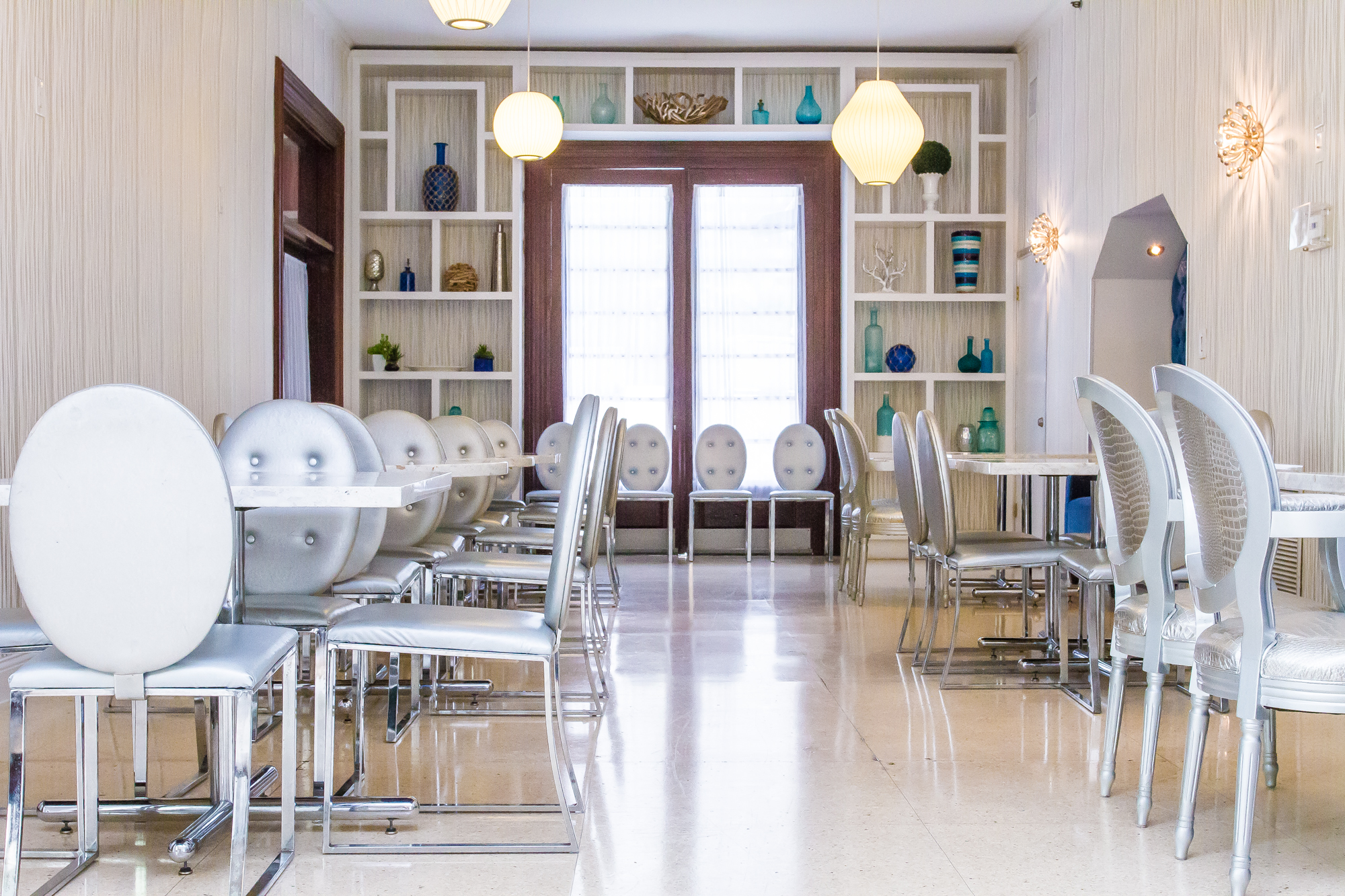 Studietur til Miami, bo på hotel Dorchester, café