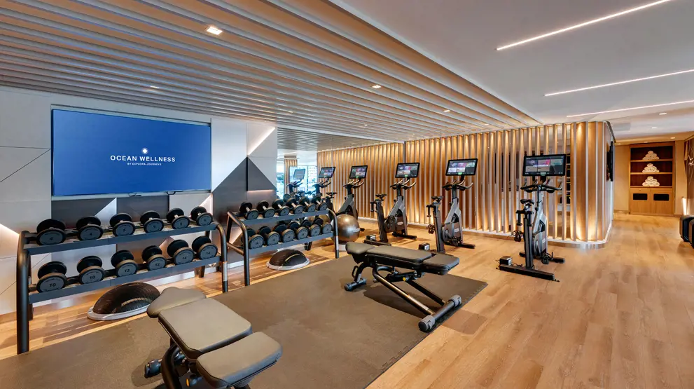 De fleste cruiseskip har moderne treningssentre med utstyr for både kondisjons- og styrketrening | Foto: Explora Journeys