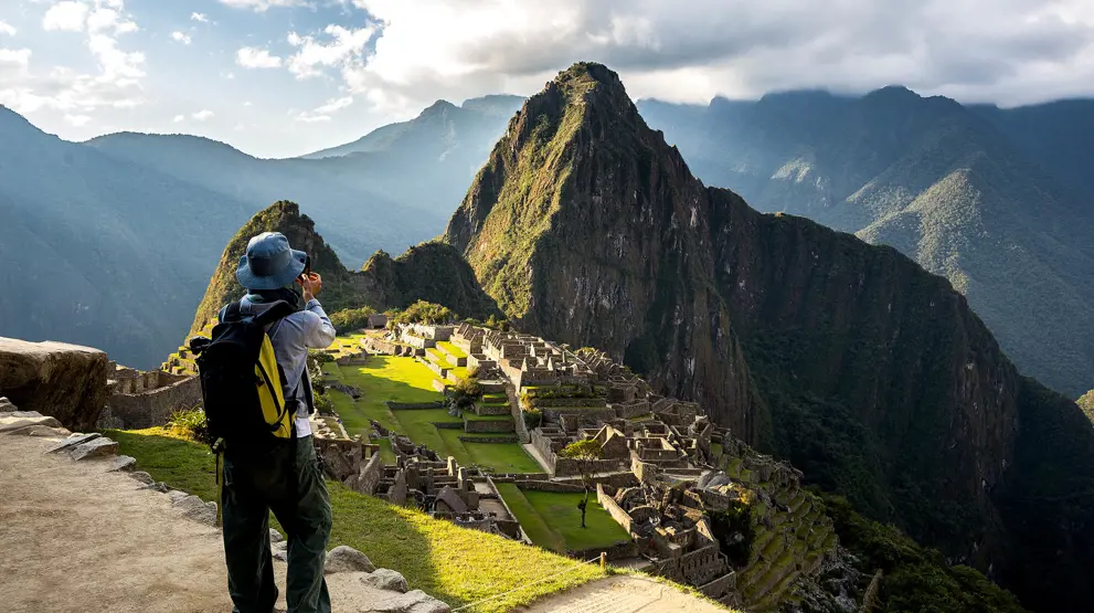 Oplev kontrasterne og se de store seværdigheder som Machu Picchu i Peru