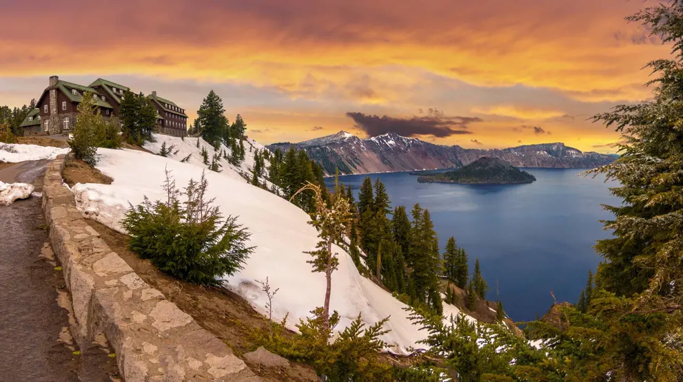 Crater Lake Lodge