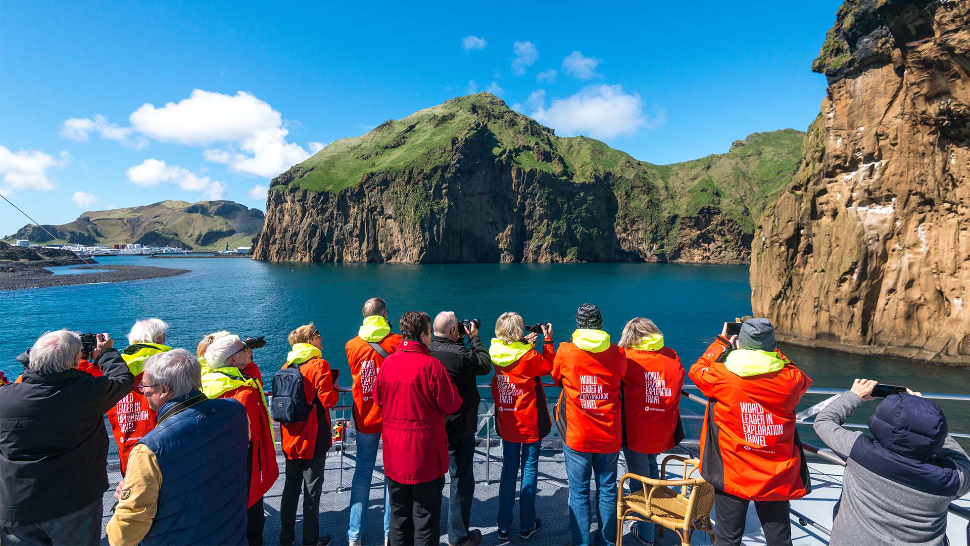 Tag på ekspedition med MS Fridtjof Nansen til Island