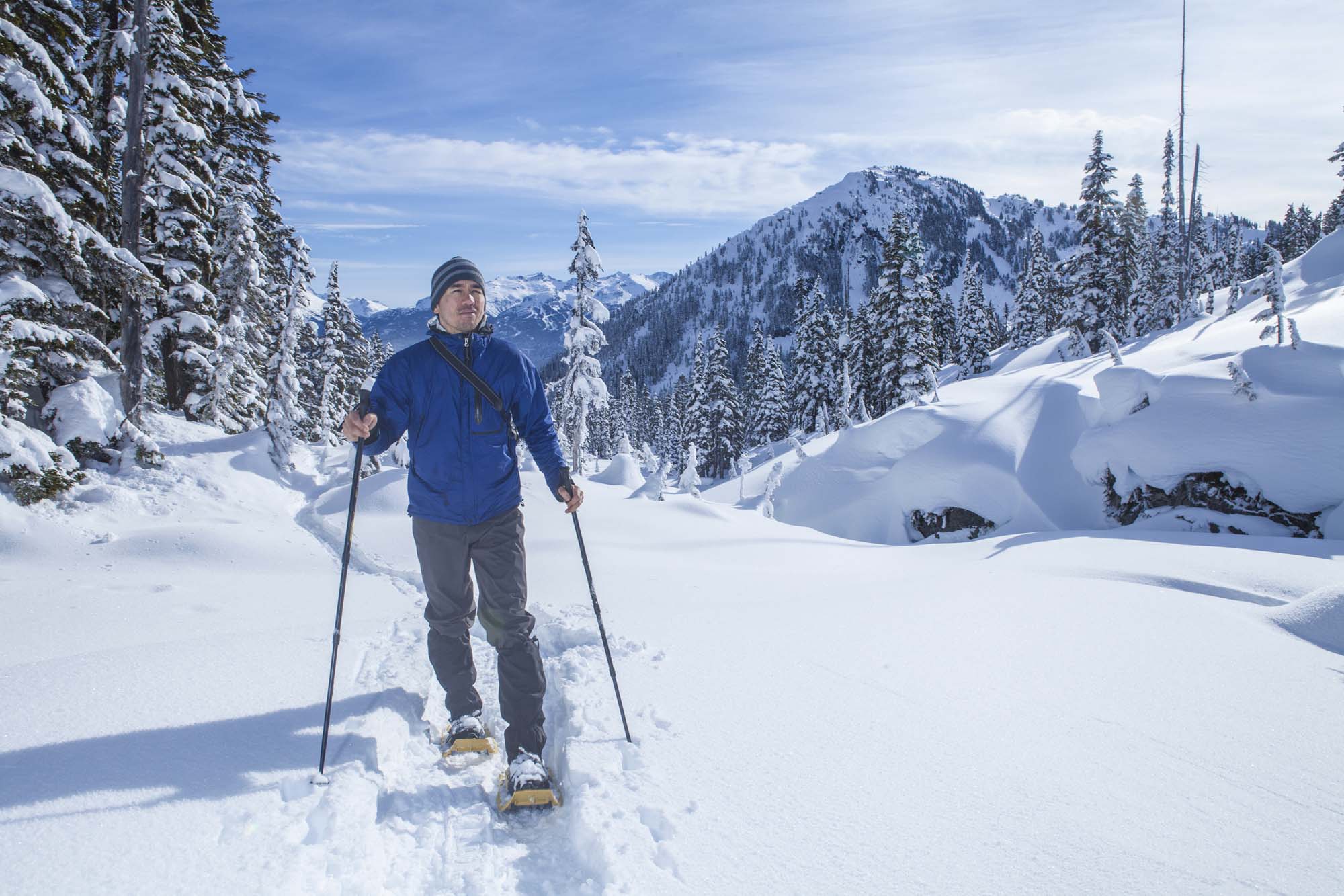 Der er mange andre aktiviteter end ski, f.eks. vandreture med snesko.