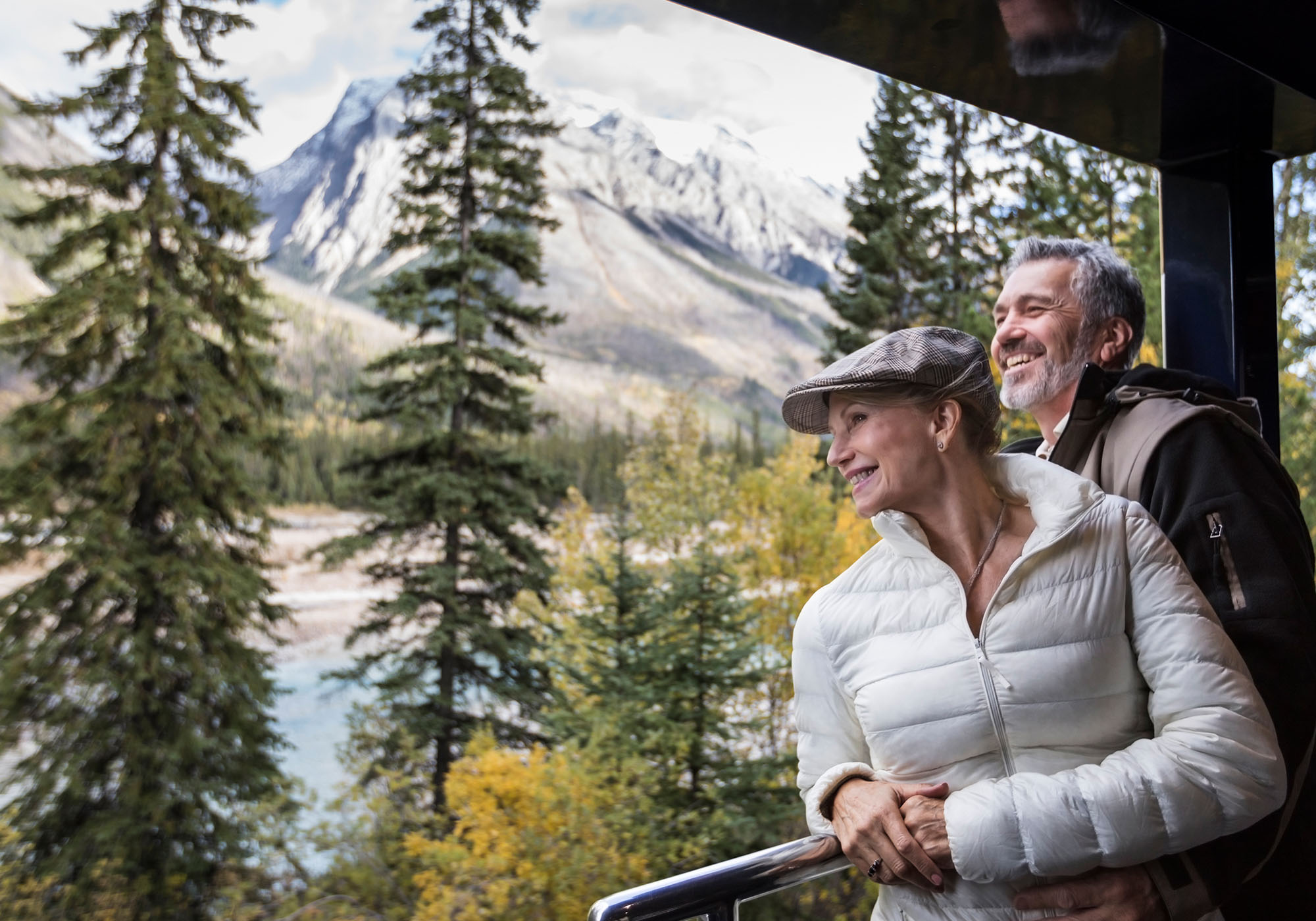 Med en togrejse i Canada har du tid til at nyde udsigten og de fantastiske landskaber.