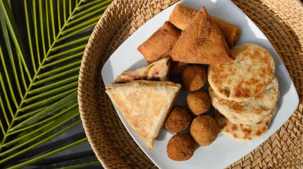 Rejser til Sri Lanka byder på lokale retter, bl.a. "coconut roti"