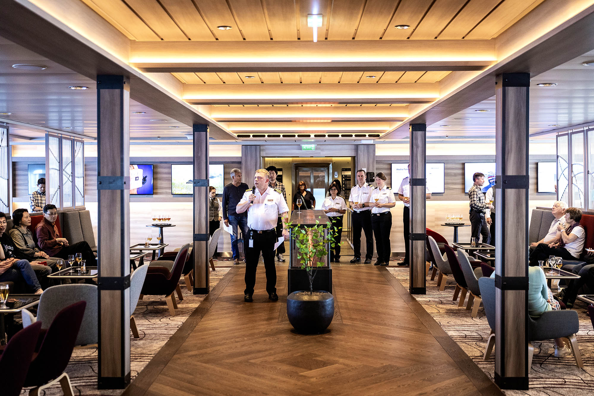 Velkommen ombord! Foto: Oscar Farrera