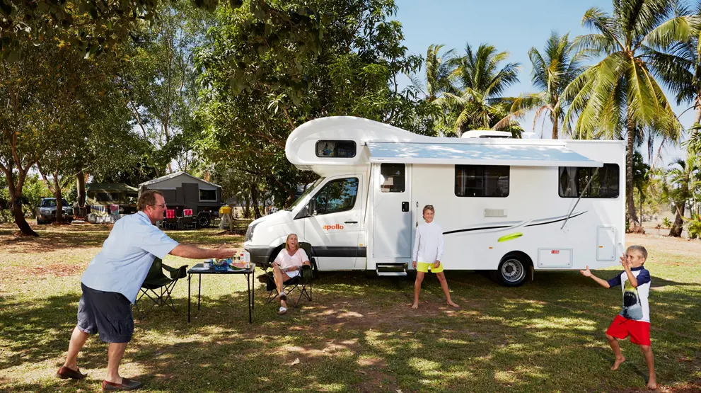 Mærk ferieroen brede sig med stop på hyggelige campingpladser i Australien.