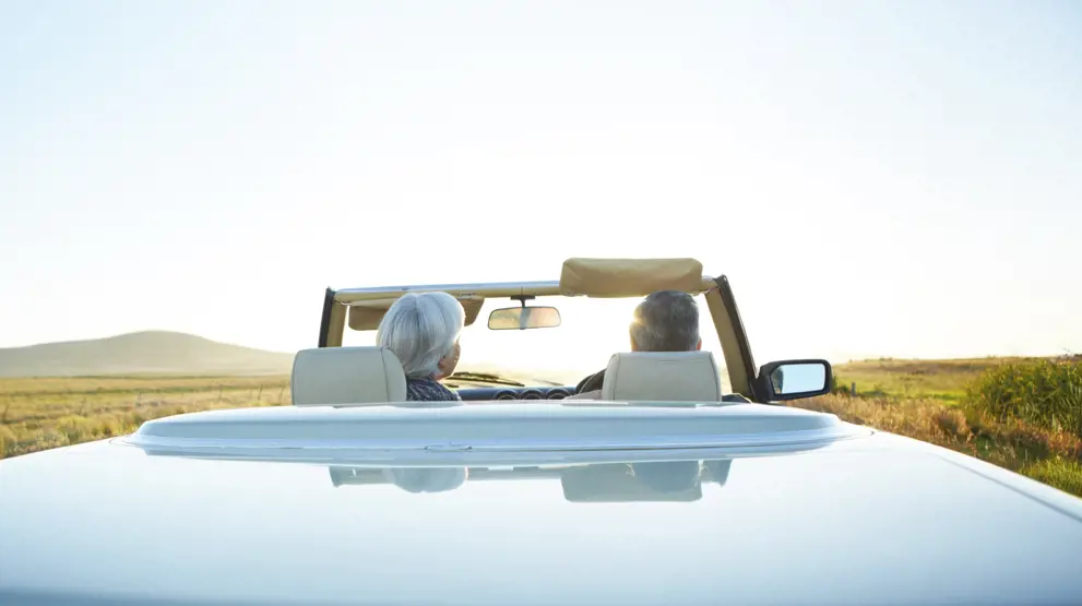 Åben bil eller stor SUV? BENNS rådgiver dig om det rette valg på din kør selv ferie