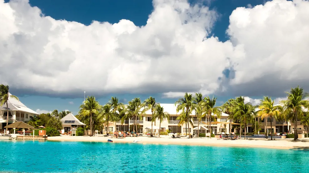 Besøg smukke Grand Cayman på krydstogt i det vestlige Caribien