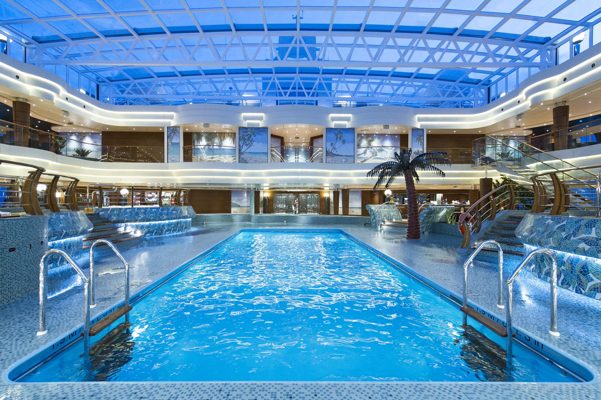 Der venter mange timers underholdning og afslapning ombord på MSC Preziosa