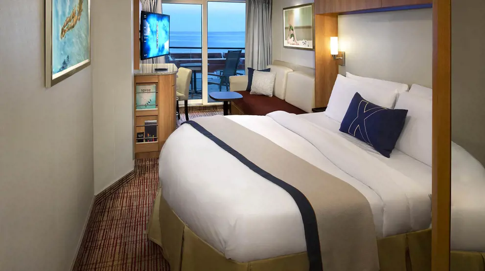 Du kan få dagens program leveret til kahytten, eller du kan se den hver dag i rederiets app.