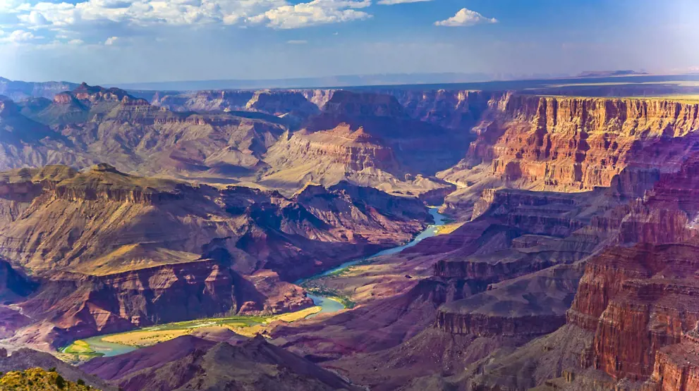 Colorado-floden i bunden af Grand Canyon-kløften, USA