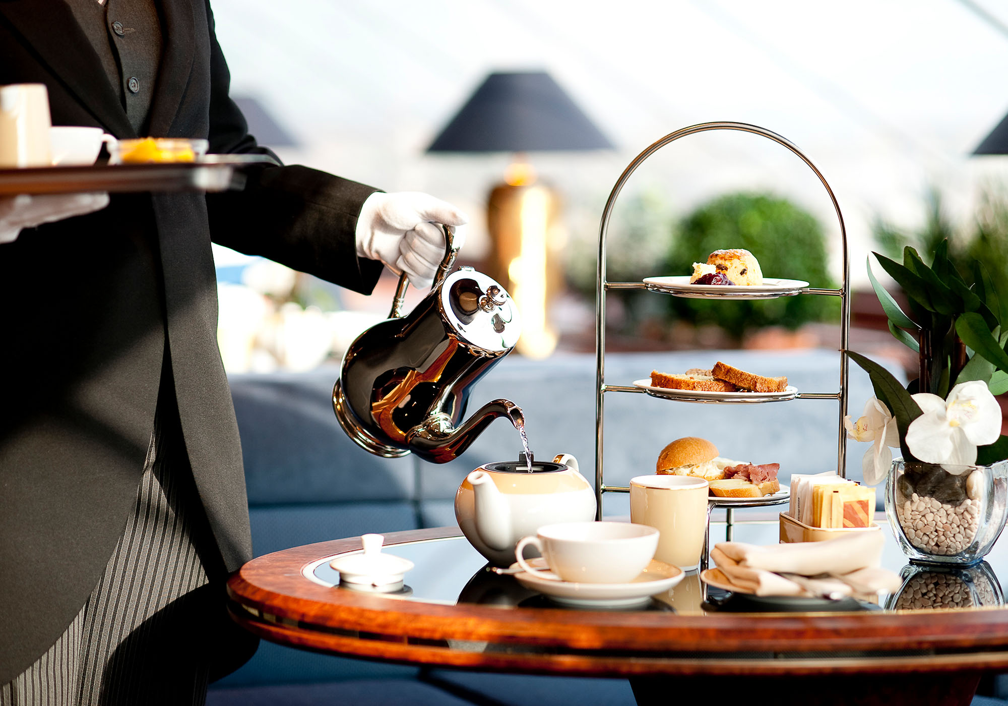 Tea time på MSC Yacht Club