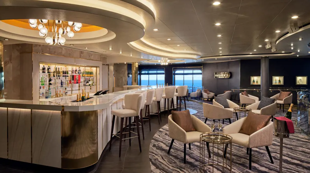 Champagne bar ombord på Norwegian Spirit