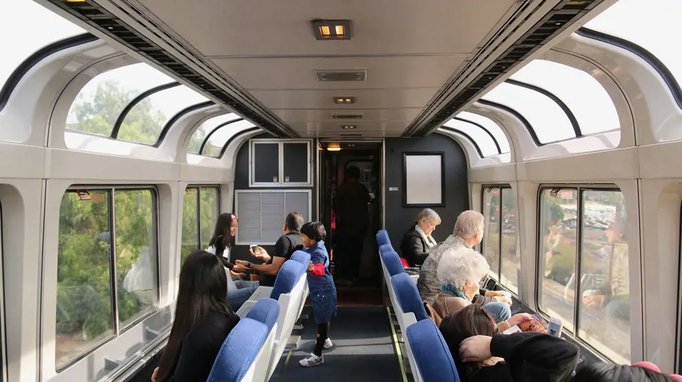 Det særlige Coast Starlight-tog, giver jer en fantastisk udsigt over de californiske landskaber