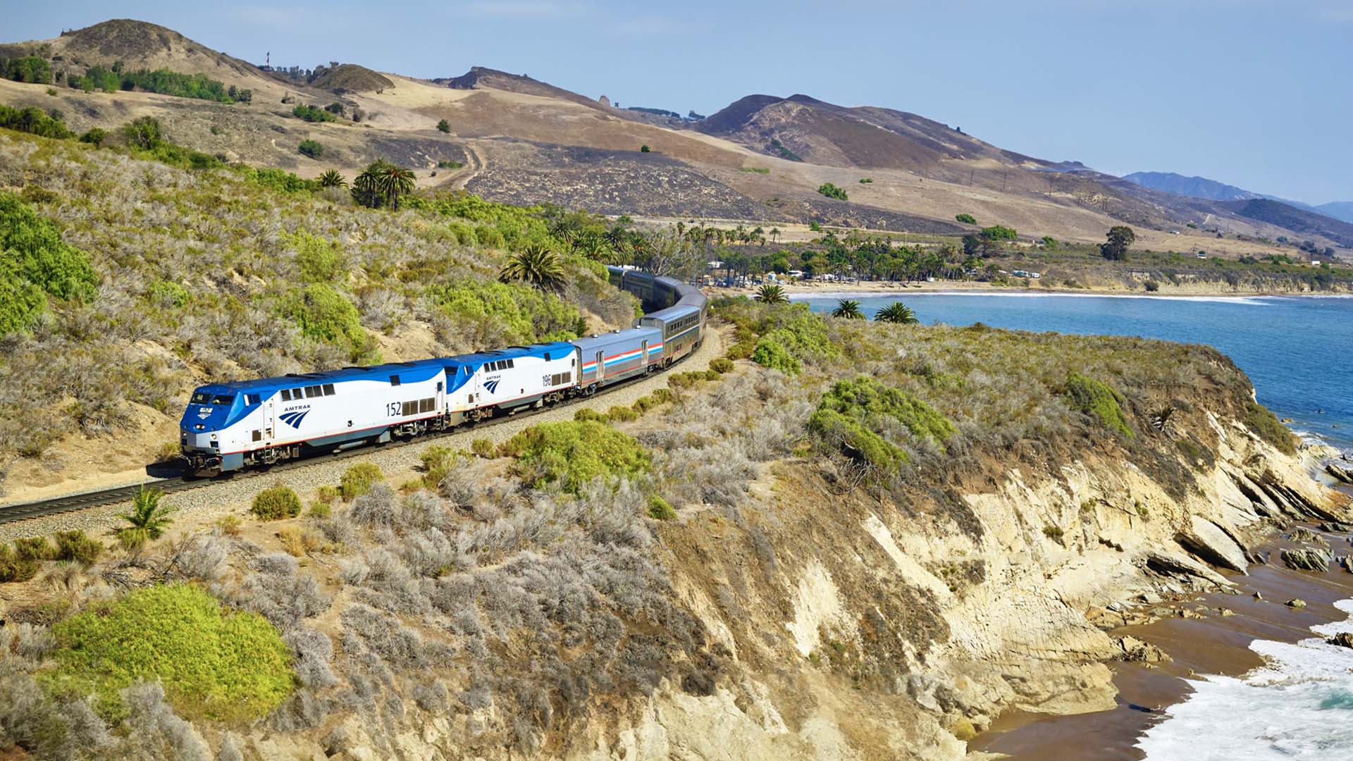 Turen mellem San Francisco og Los Angeles er en af de smukkeste togture i USA.