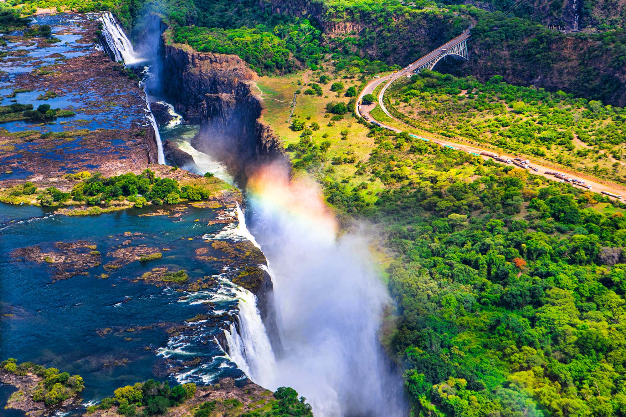 Et af højdepunkter på dette eventyr i Zimbabwe er uden tvivl det naturlige vidunder Victoria Falls