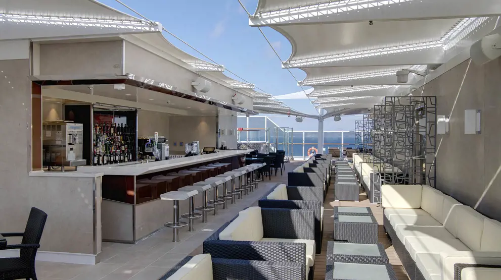 Aurea Bar - en udendørs oase i forbindelse med spaen