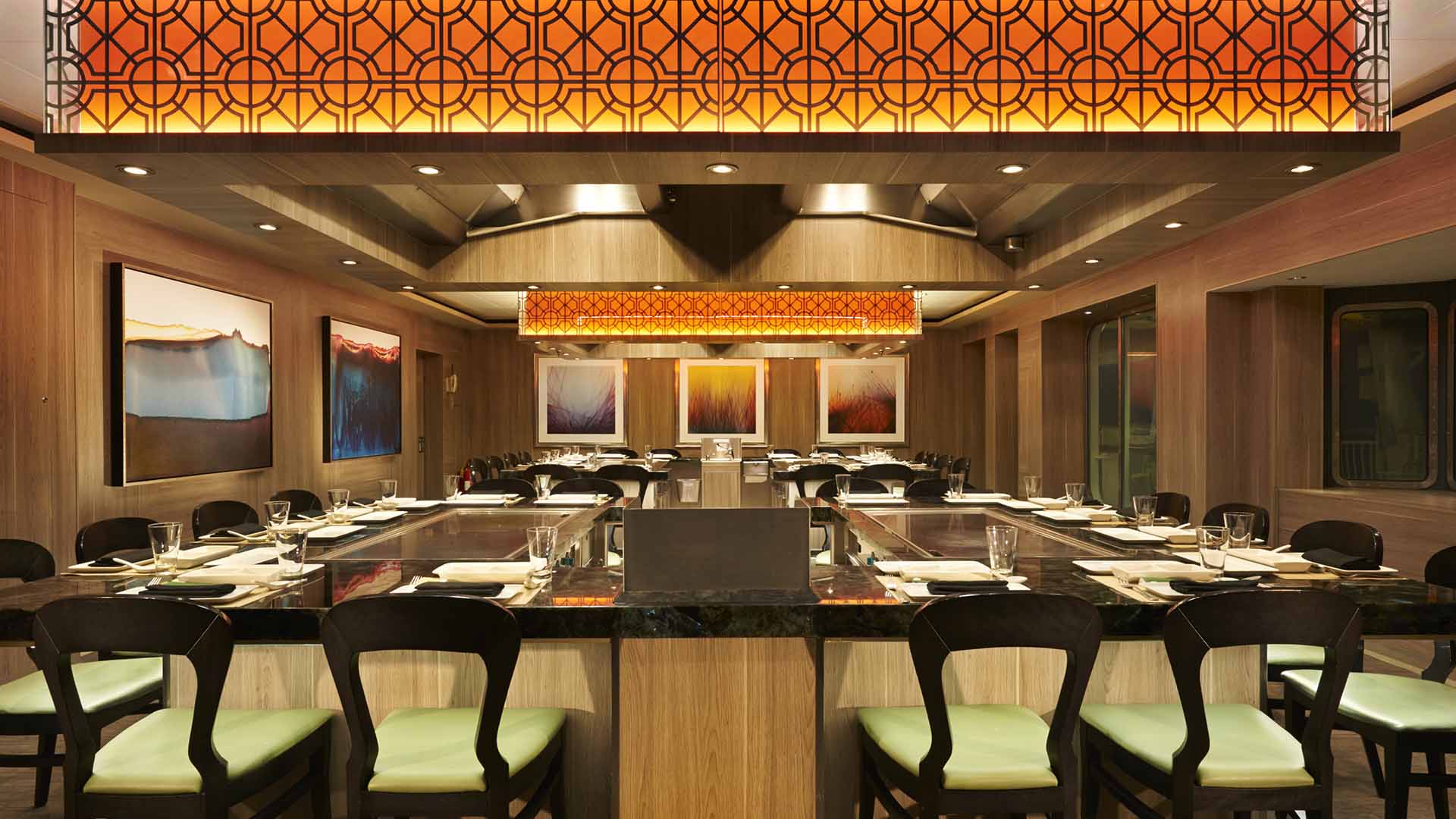 Teppanyaki restaurant