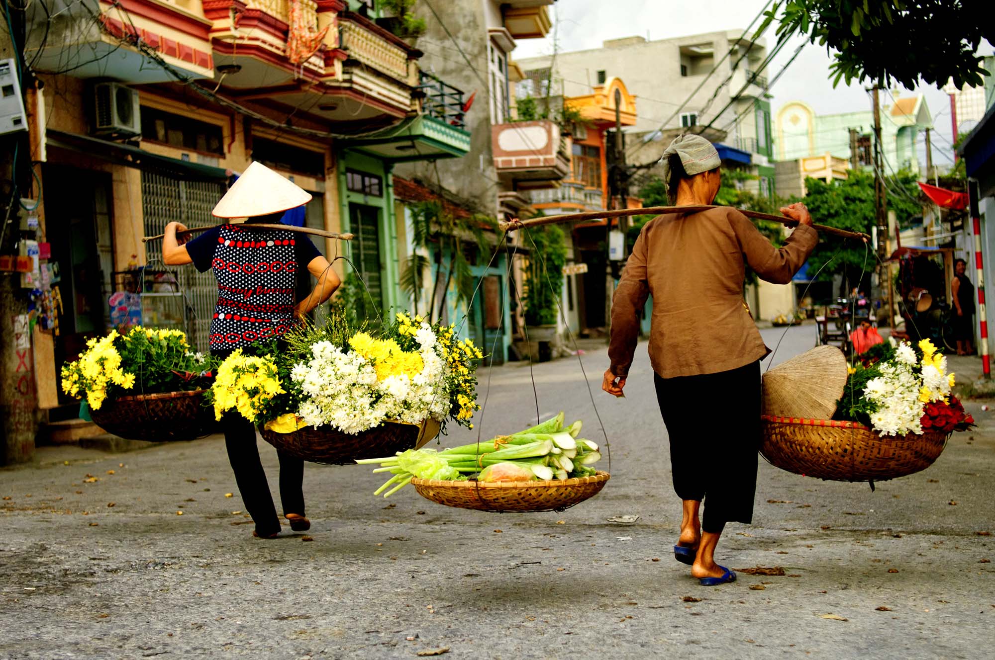 Vi sørger for din rejse hele vejen rundt - kom tæt på det lokale liv med BENNS.