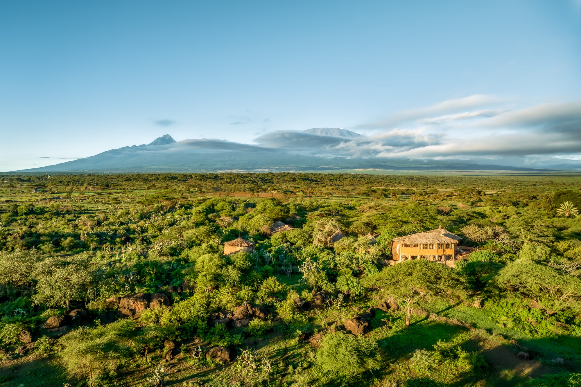 Amboseli Sopa Lodge ligger med smukt udsyn til Mt. Kilimanjaro