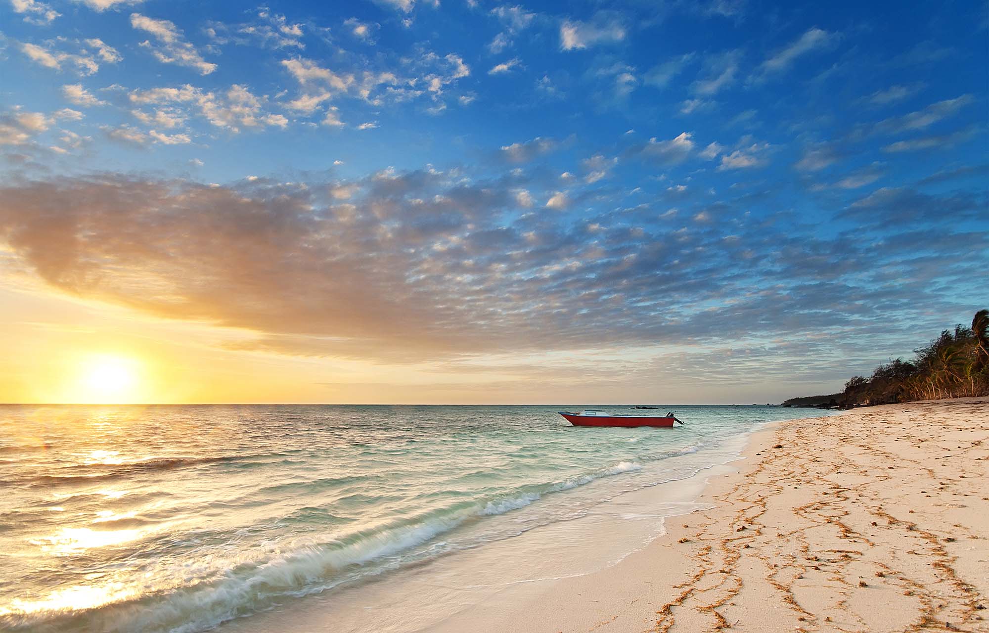 Nydelig solnedgang på Nanuya