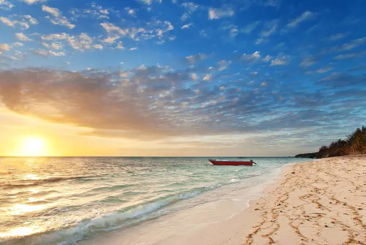 Nydelig solnedgang på Nanuya