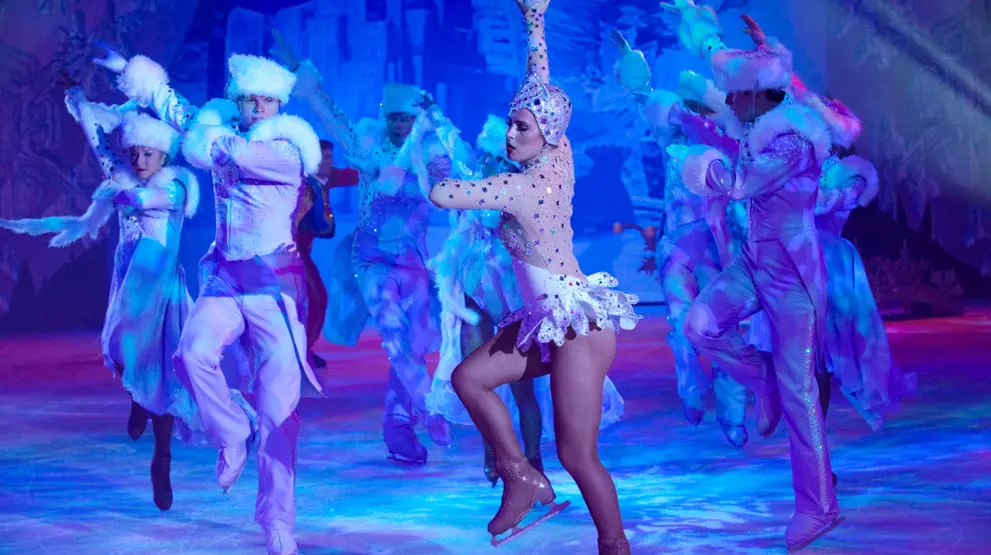 Studio B er et af de unikke områder, hvor du kan opleve isdanseforestillinger i verdensklasse