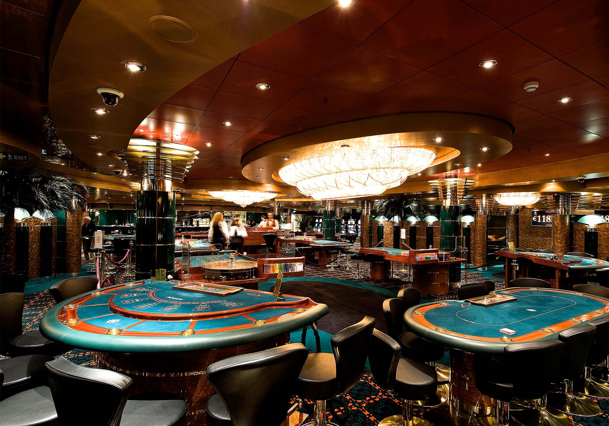 Prøv lykken i skibets kasino