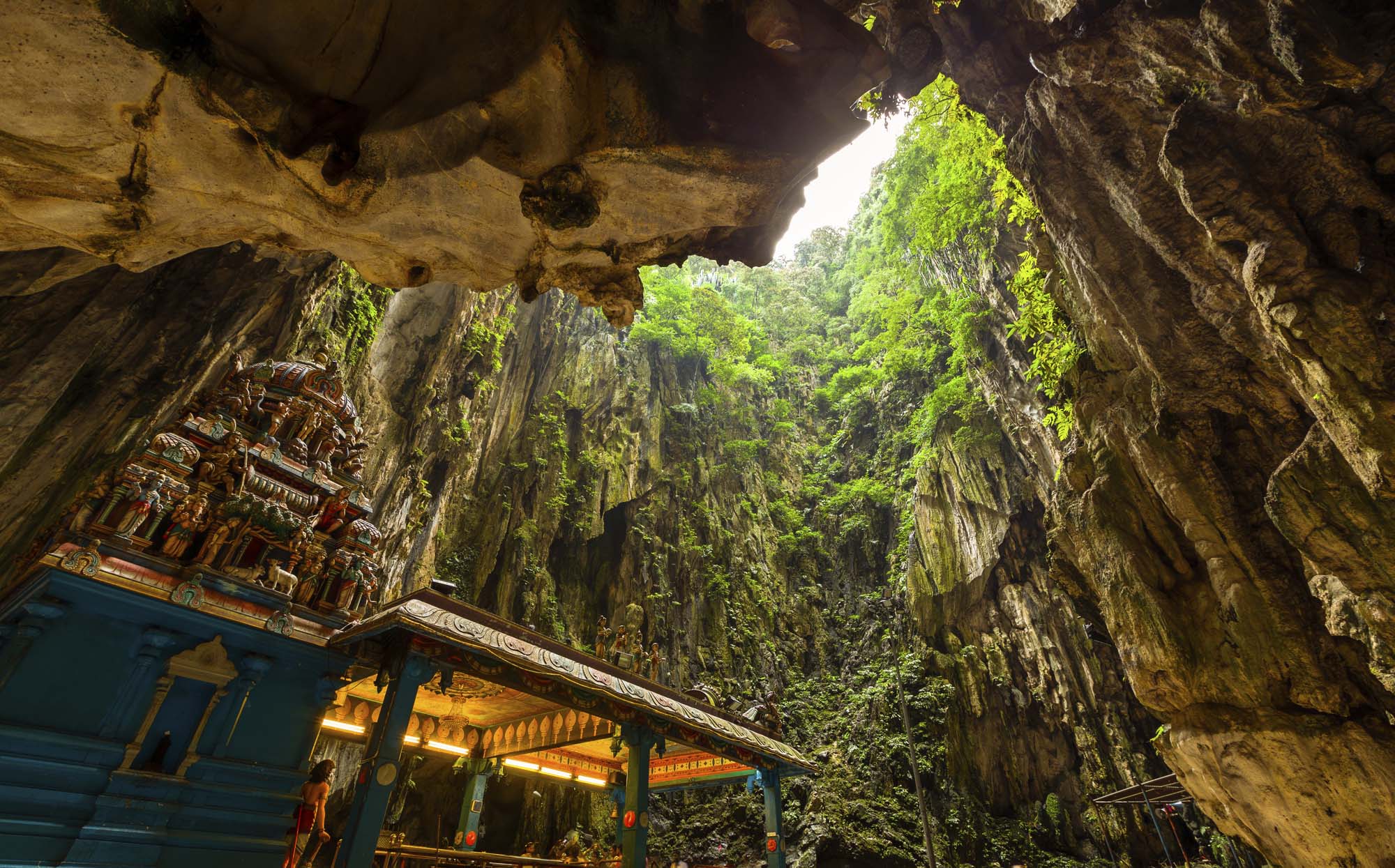 Imponerende Batu Caves ved Kuala Lumpur